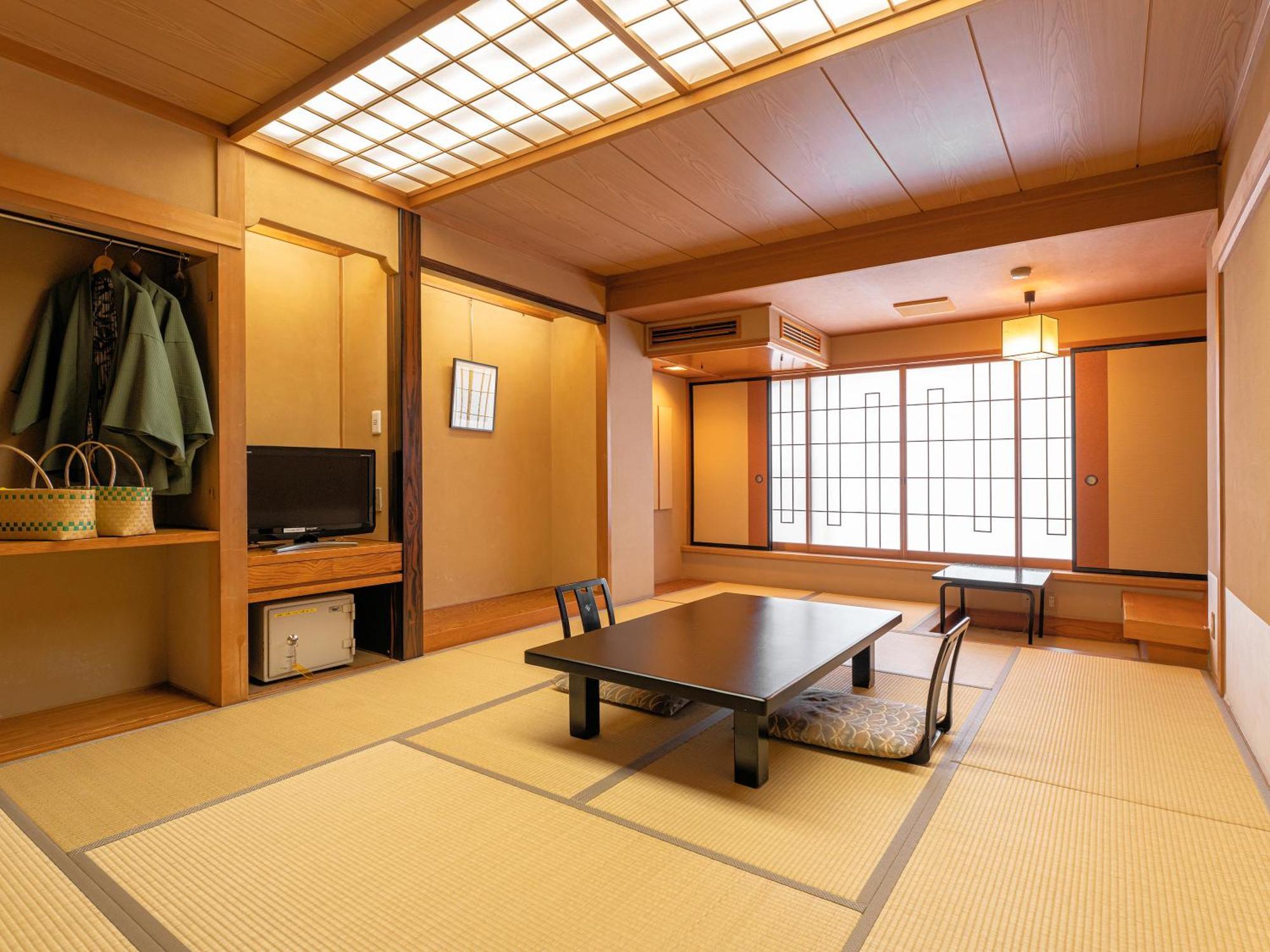 Omori Hotel Shibukawa Exterior photo